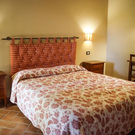 Agriturismo La Vecchia Quercia Montemerano Exterior photo