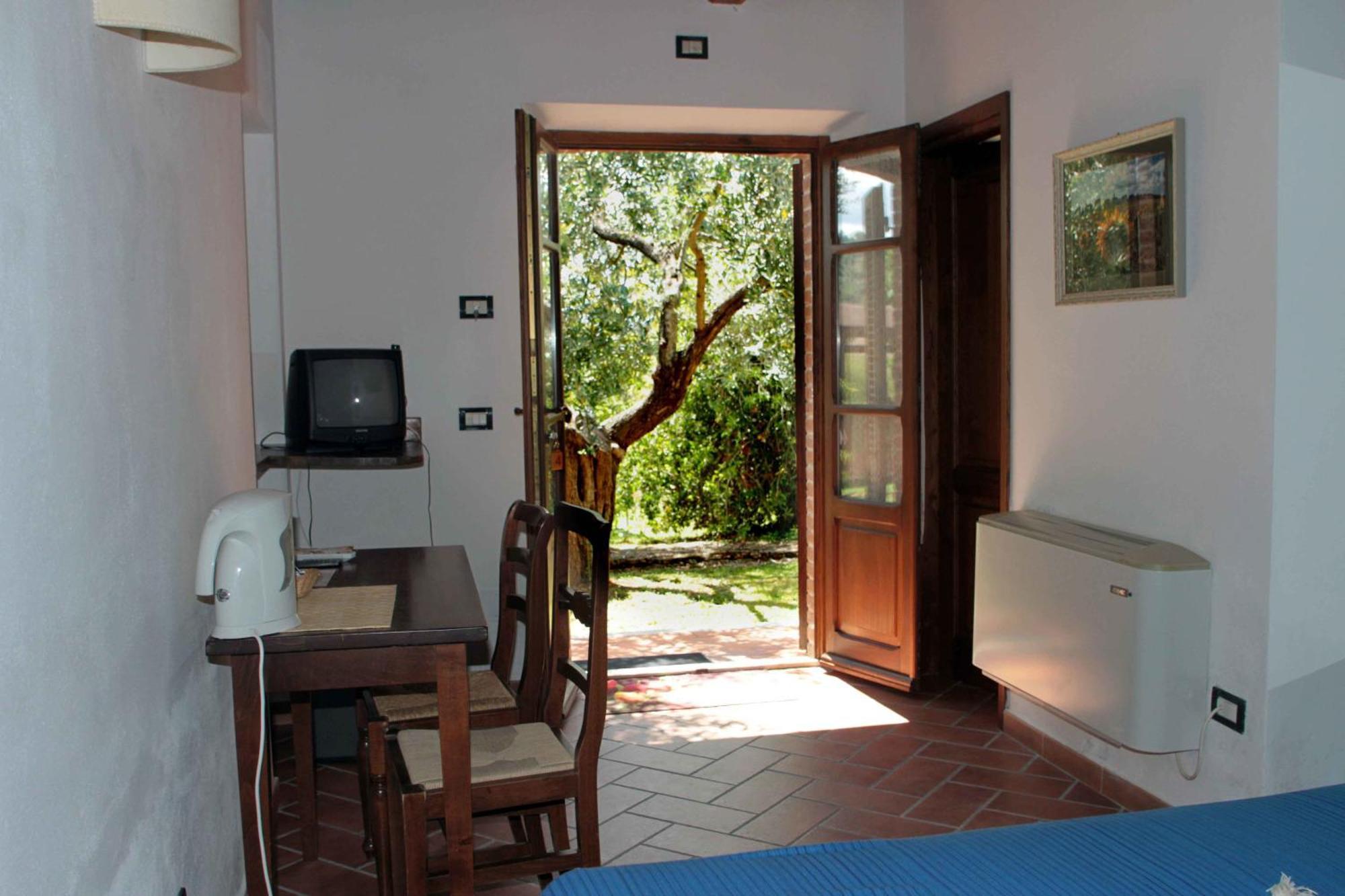 Agriturismo La Vecchia Quercia Montemerano Exterior photo