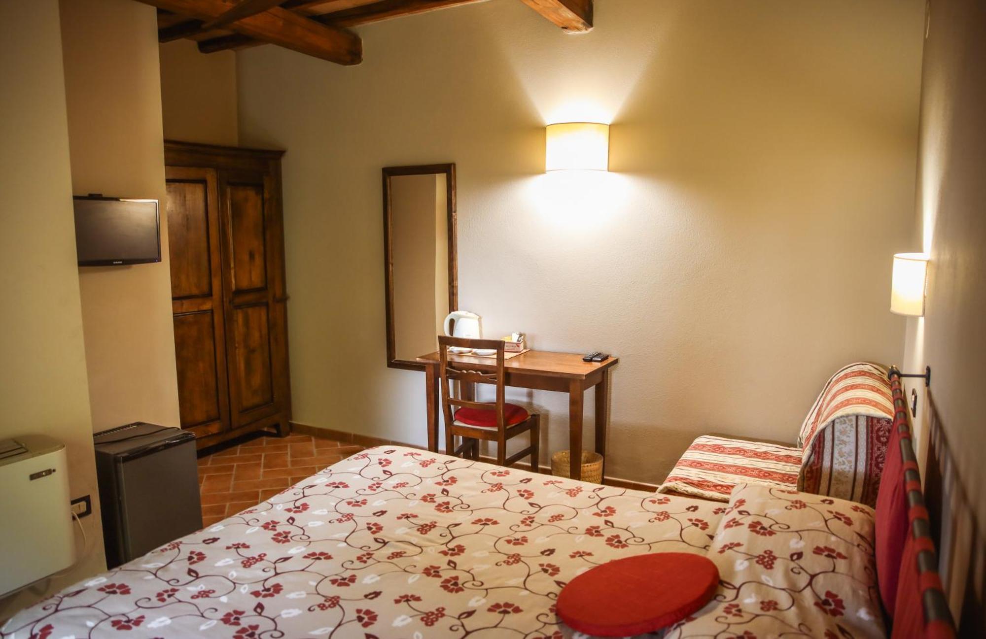 Agriturismo La Vecchia Quercia Montemerano Exterior photo