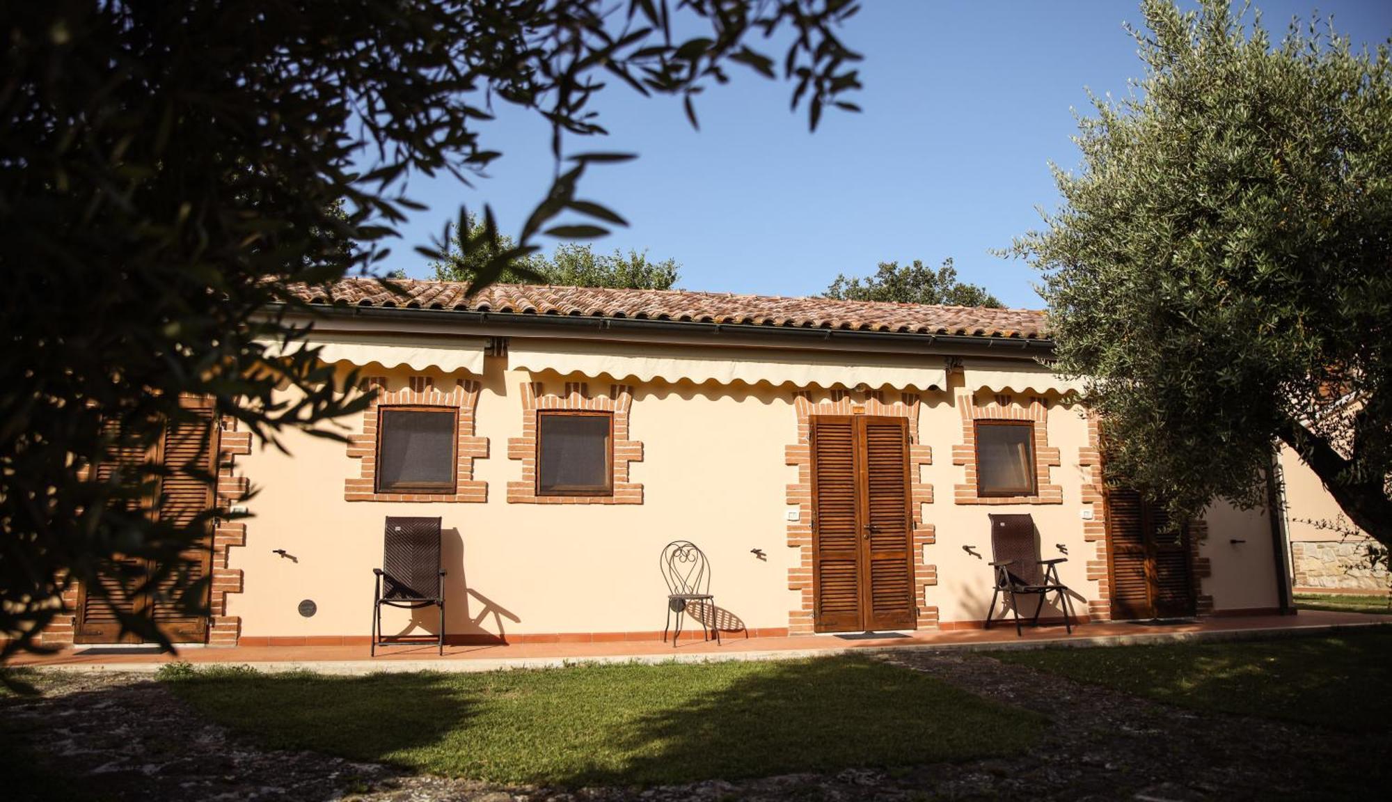 Agriturismo La Vecchia Quercia Montemerano Exterior photo