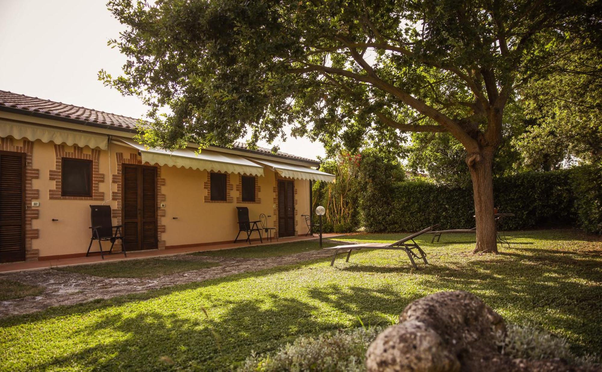 Agriturismo La Vecchia Quercia Montemerano Exterior photo